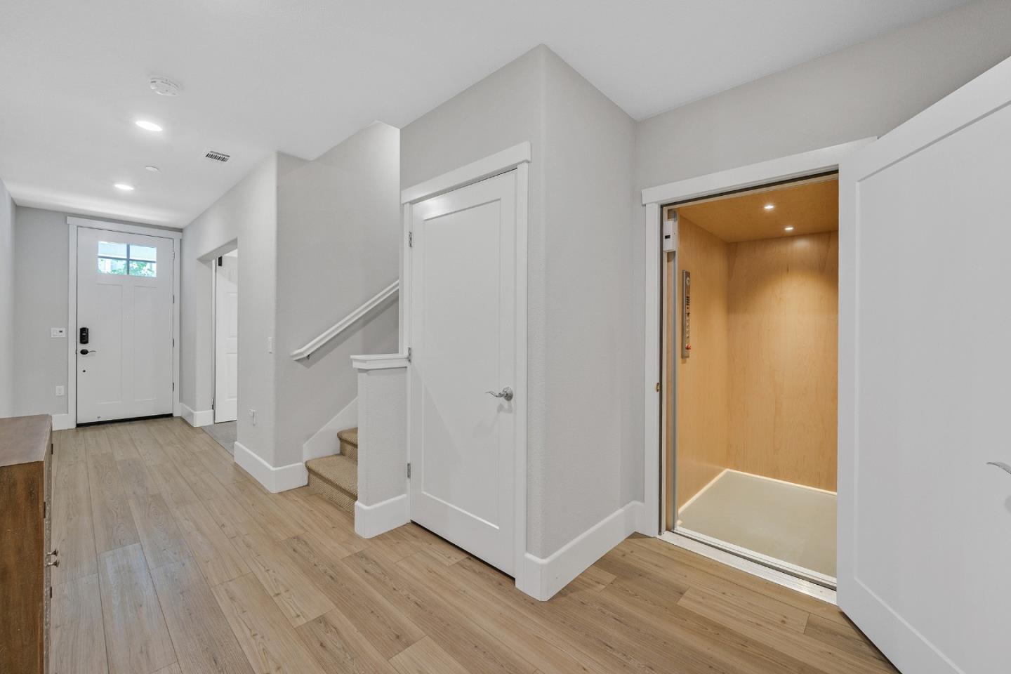 Detail Gallery Image 7 of 42 For 47222 Mission Falls Ct, Fremont,  CA 94539 - 2 Beds | 2/1 Baths