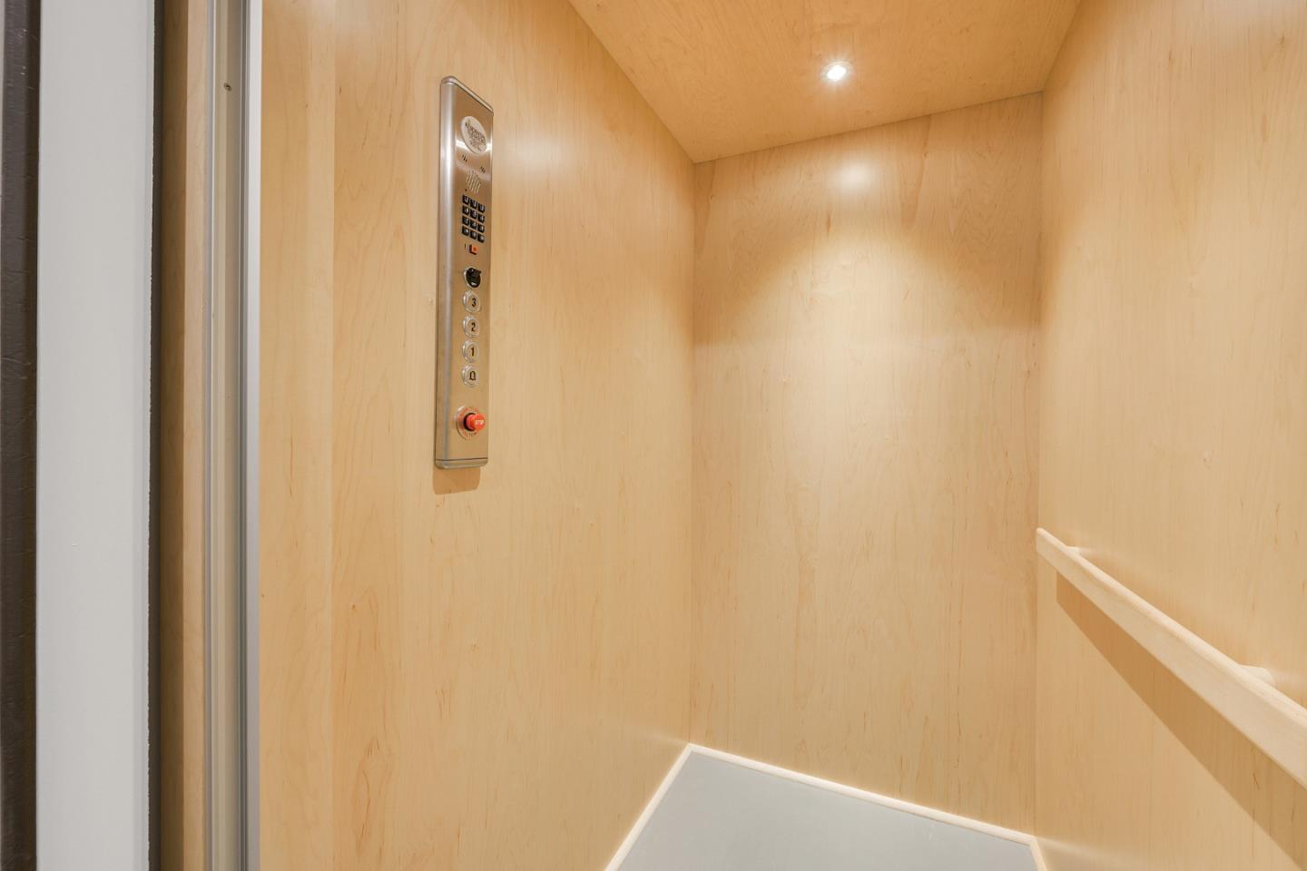 Detail Gallery Image 8 of 42 For 47222 Mission Falls Ct, Fremont,  CA 94539 - 2 Beds | 2/1 Baths