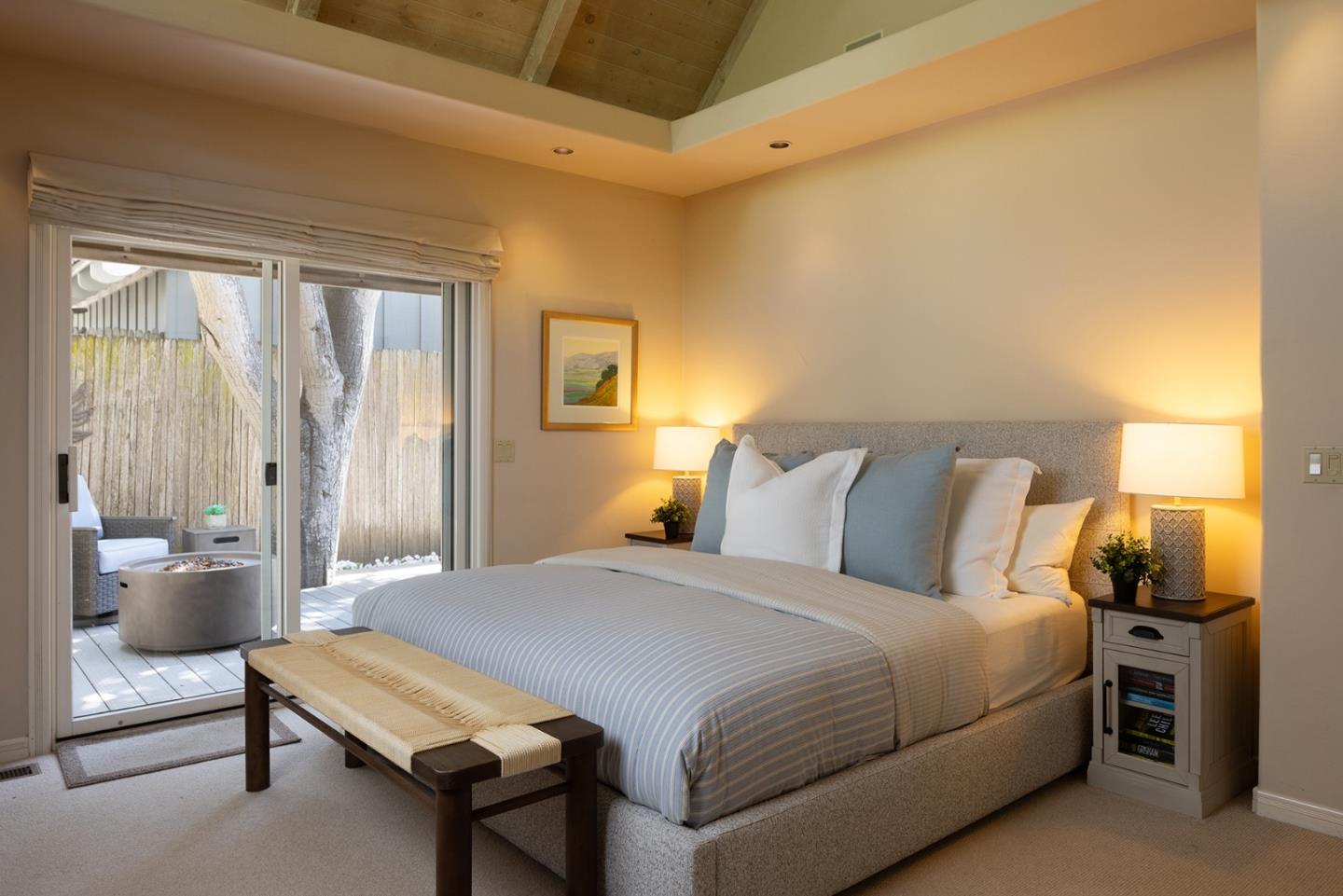 Detail Gallery Image 9 of 17 For 0 Dolores 3 Ne of 10th Ave, Carmel,  CA 93921 - 2 Beds | 2 Baths