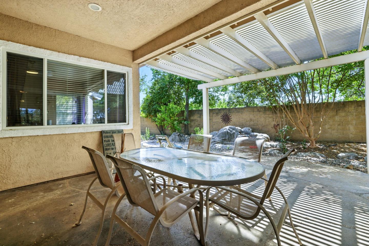 Detail Gallery Image 24 of 33 For 3100 Stonehurst Ct, El Dorado Hills,  CA 95762 - 3 Beds | 2/1 Baths