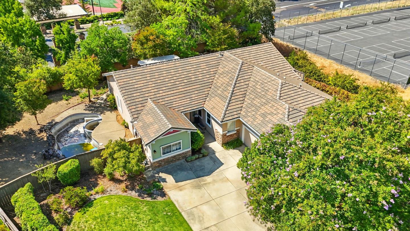Detail Gallery Image 29 of 33 For 3100 Stonehurst Ct, El Dorado Hills,  CA 95762 - 3 Beds | 2/1 Baths