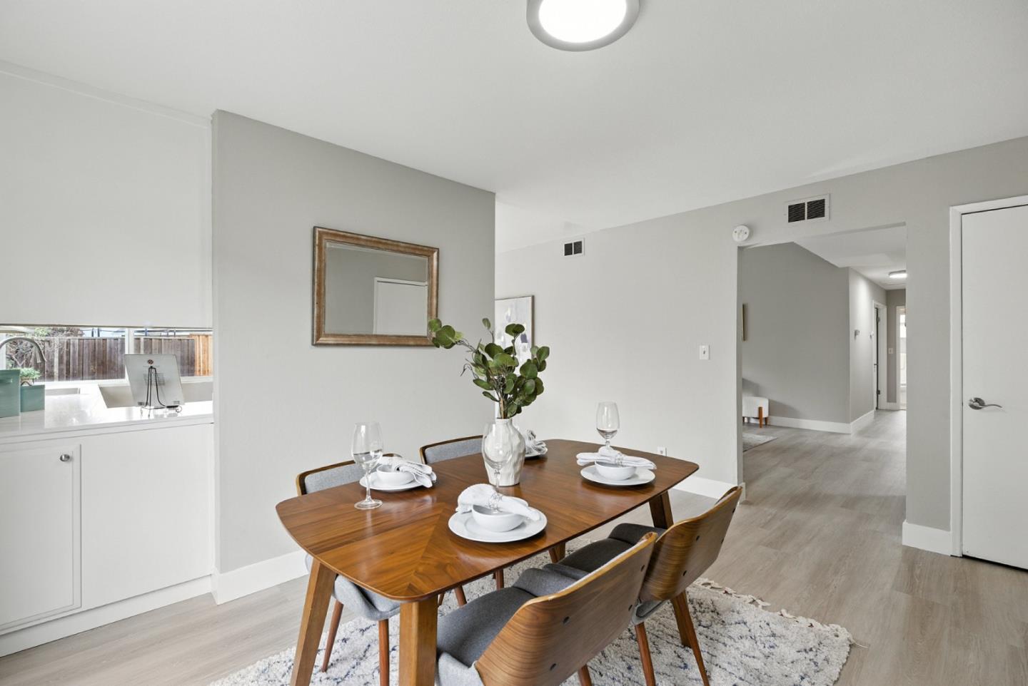Detail Gallery Image 12 of 40 For 4284 Meg Dr, San Jose,  CA 95136 - 3 Beds | 2 Baths