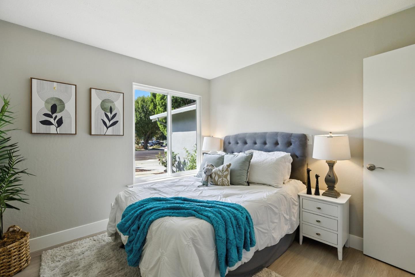 Detail Gallery Image 18 of 40 For 4284 Meg Dr, San Jose,  CA 95136 - 3 Beds | 2 Baths