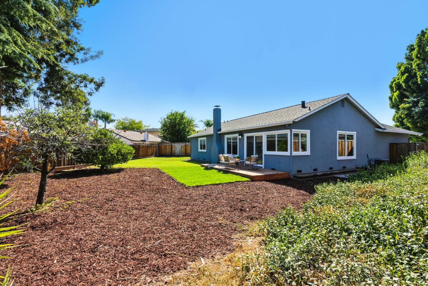 Detail Gallery Image 27 of 40 For 4284 Meg Dr, San Jose,  CA 95136 - 3 Beds | 2 Baths