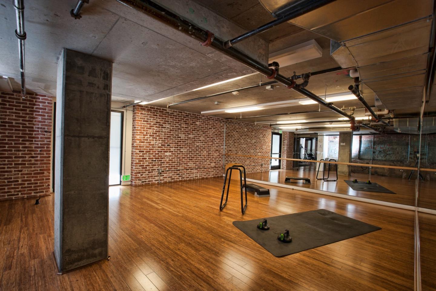 Detail Gallery Image 27 of 42 For 88 Bush St #2160,  San Jose,  CA 95126 - 2 Beds | 2 Baths