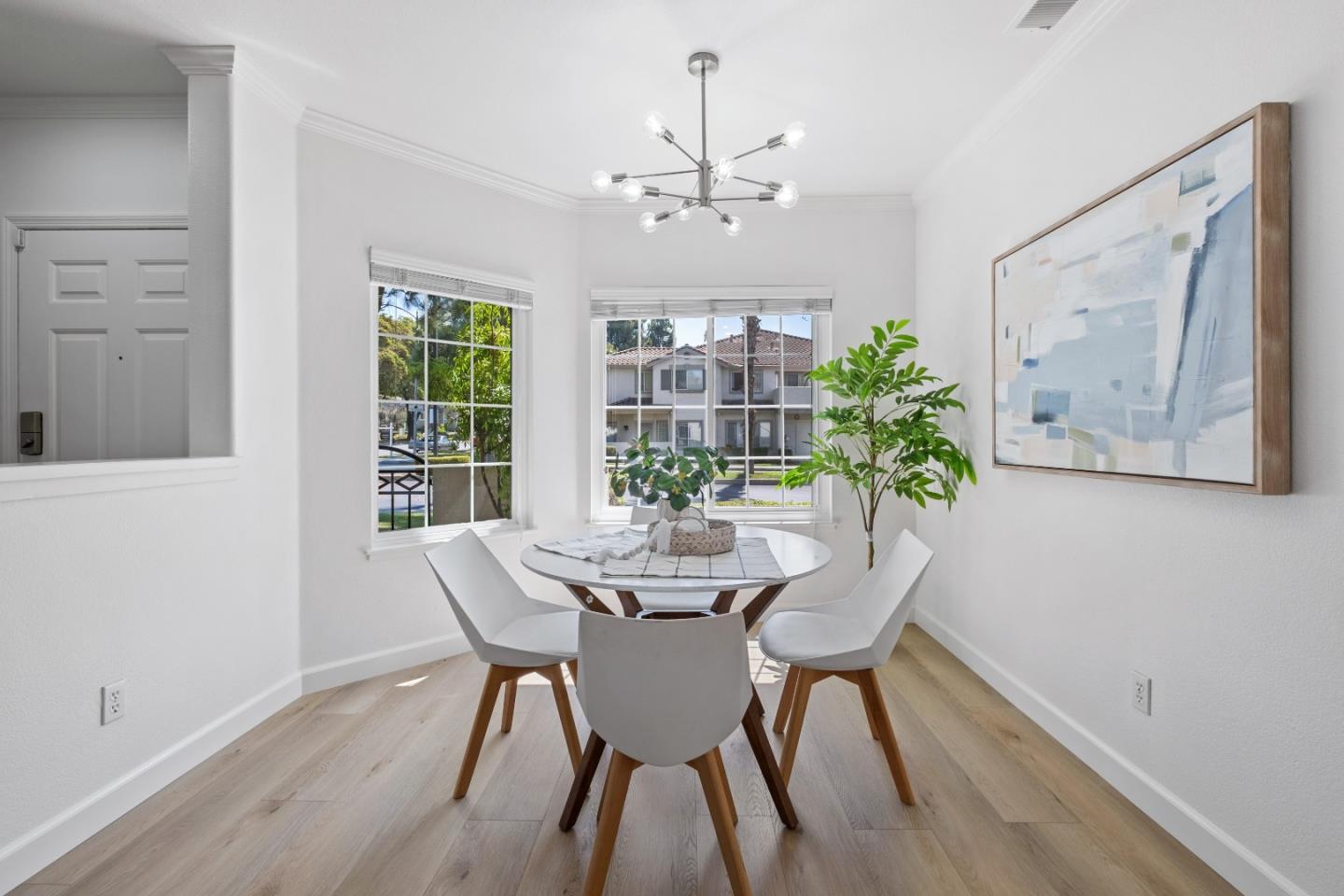 Detail Gallery Image 19 of 62 For 1895 Sheri Ann Cir, San Jose,  CA 95131 - 3 Beds | 2/1 Baths