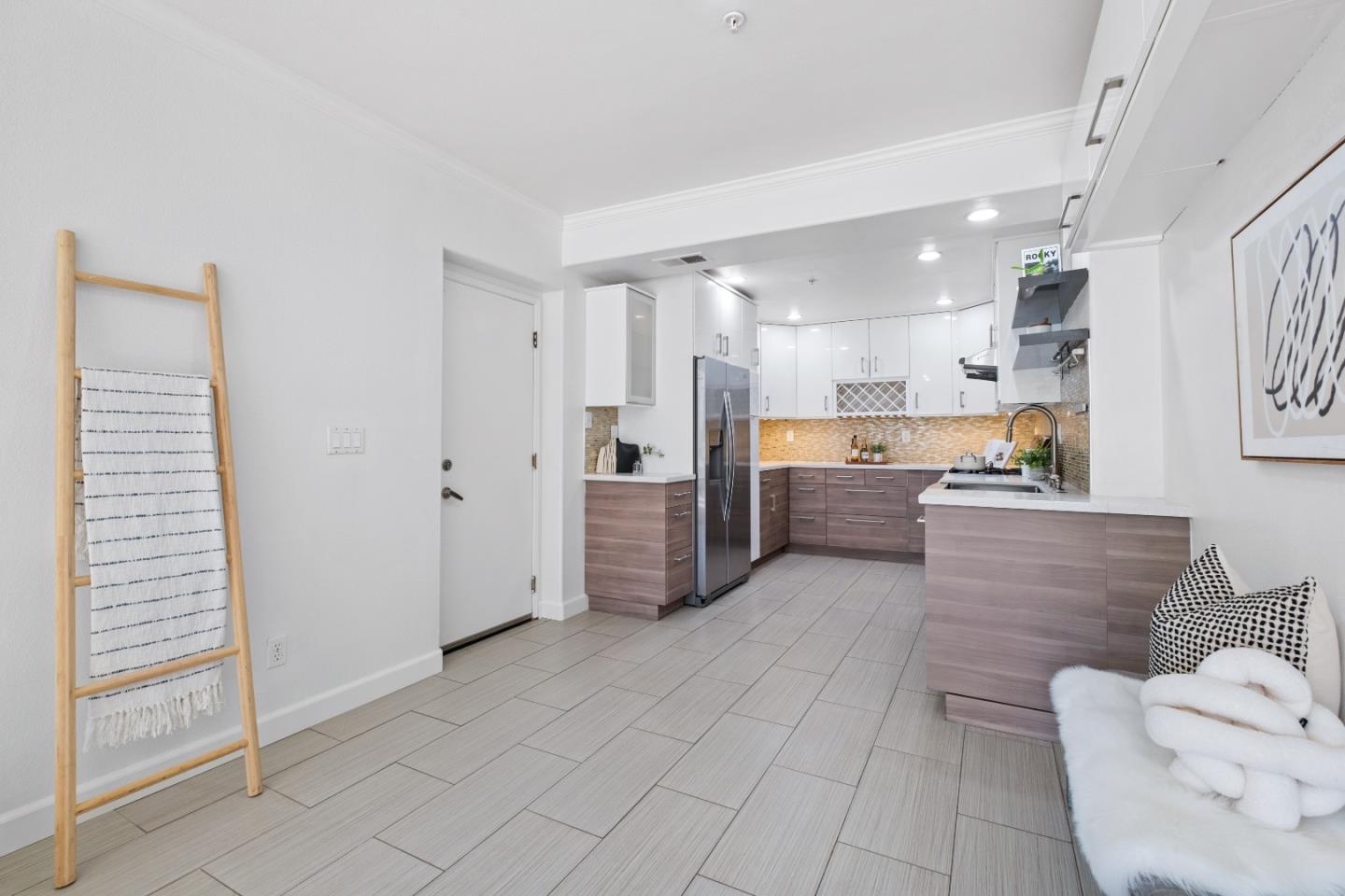 Detail Gallery Image 22 of 62 For 1895 Sheri Ann Cir, San Jose,  CA 95131 - 3 Beds | 2/1 Baths