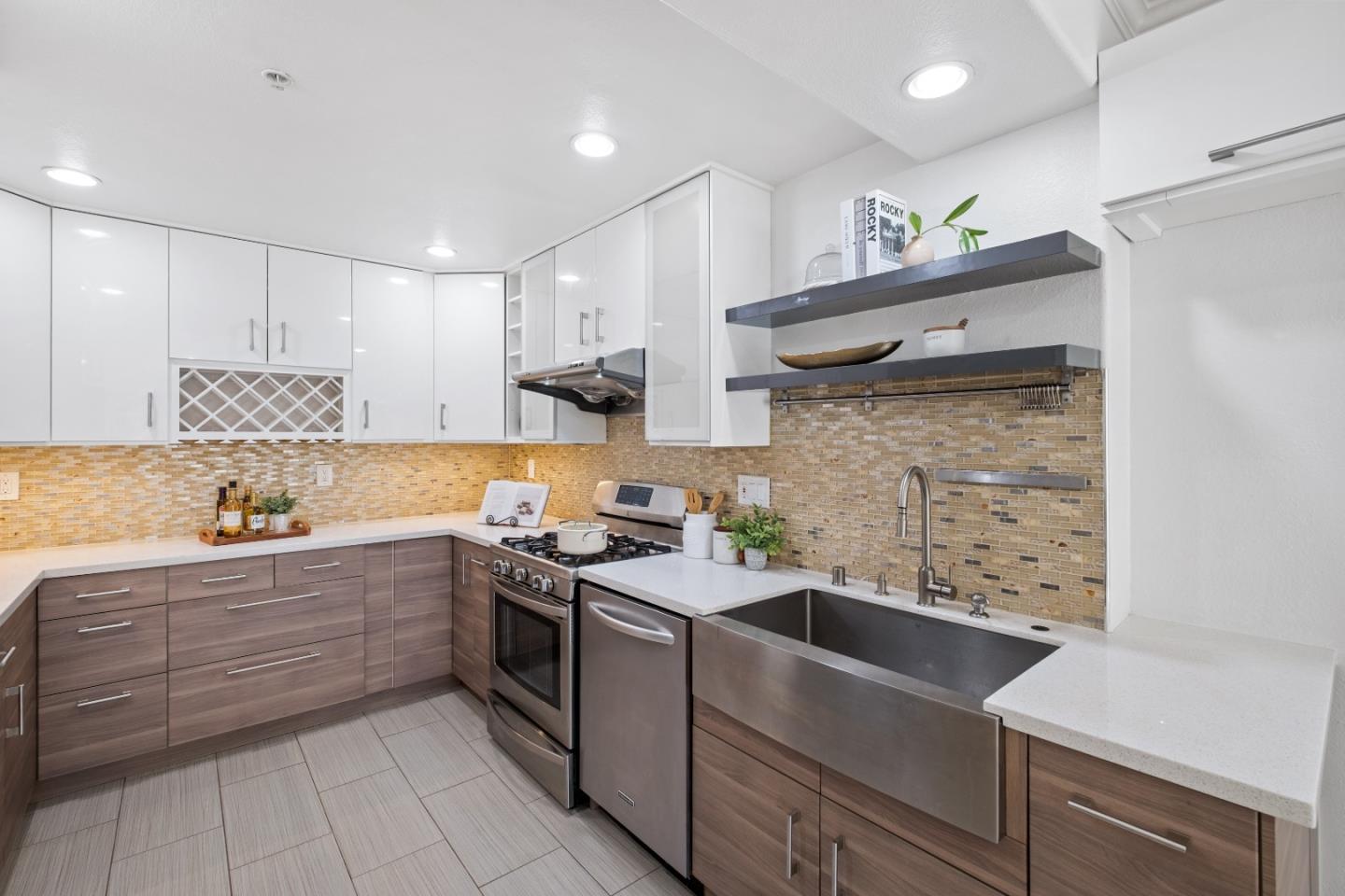 Detail Gallery Image 23 of 62 For 1895 Sheri Ann Cir, San Jose,  CA 95131 - 3 Beds | 2/1 Baths