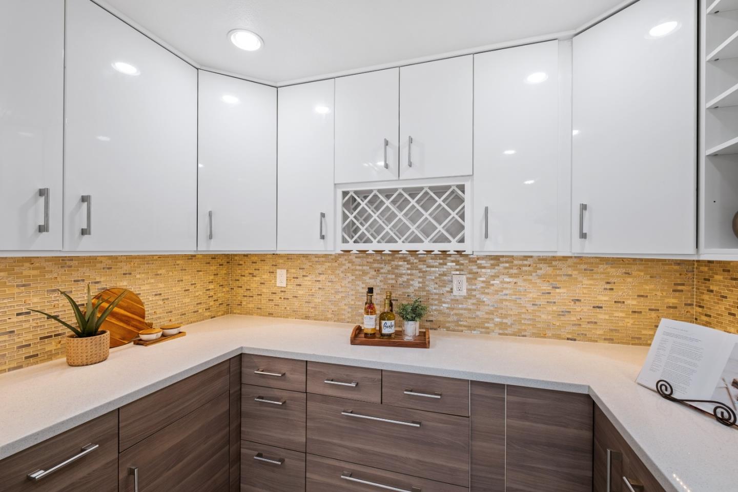 Detail Gallery Image 28 of 62 For 1895 Sheri Ann Cir, San Jose,  CA 95131 - 3 Beds | 2/1 Baths