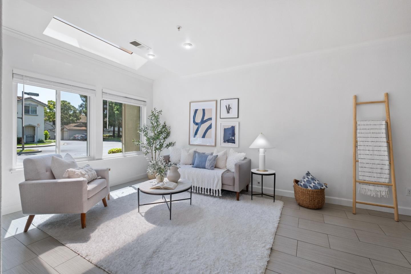 Detail Gallery Image 3 of 62 For 1895 Sheri Ann Cir, San Jose,  CA 95131 - 3 Beds | 2/1 Baths
