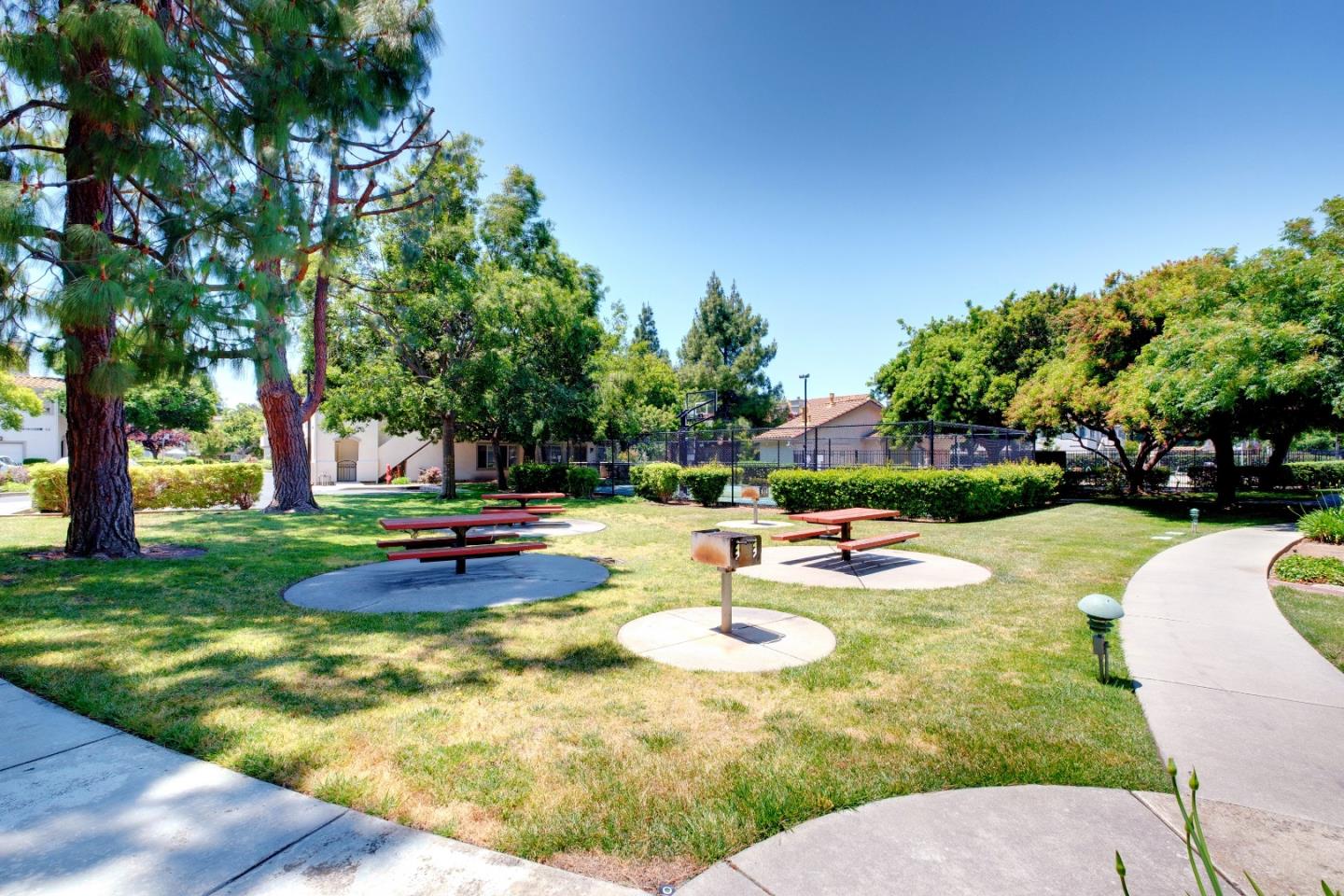 Detail Gallery Image 57 of 62 For 1895 Sheri Ann Cir, San Jose,  CA 95131 - 3 Beds | 2/1 Baths