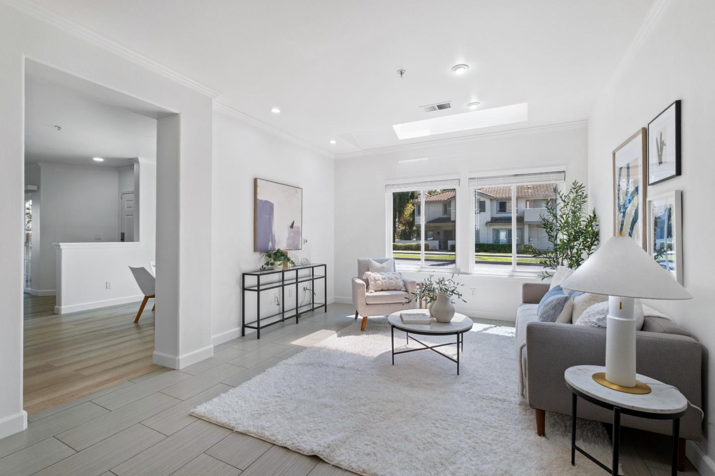 Detail Gallery Image 7 of 62 For 1895 Sheri Ann Cir, San Jose,  CA 95131 - 3 Beds | 2/1 Baths