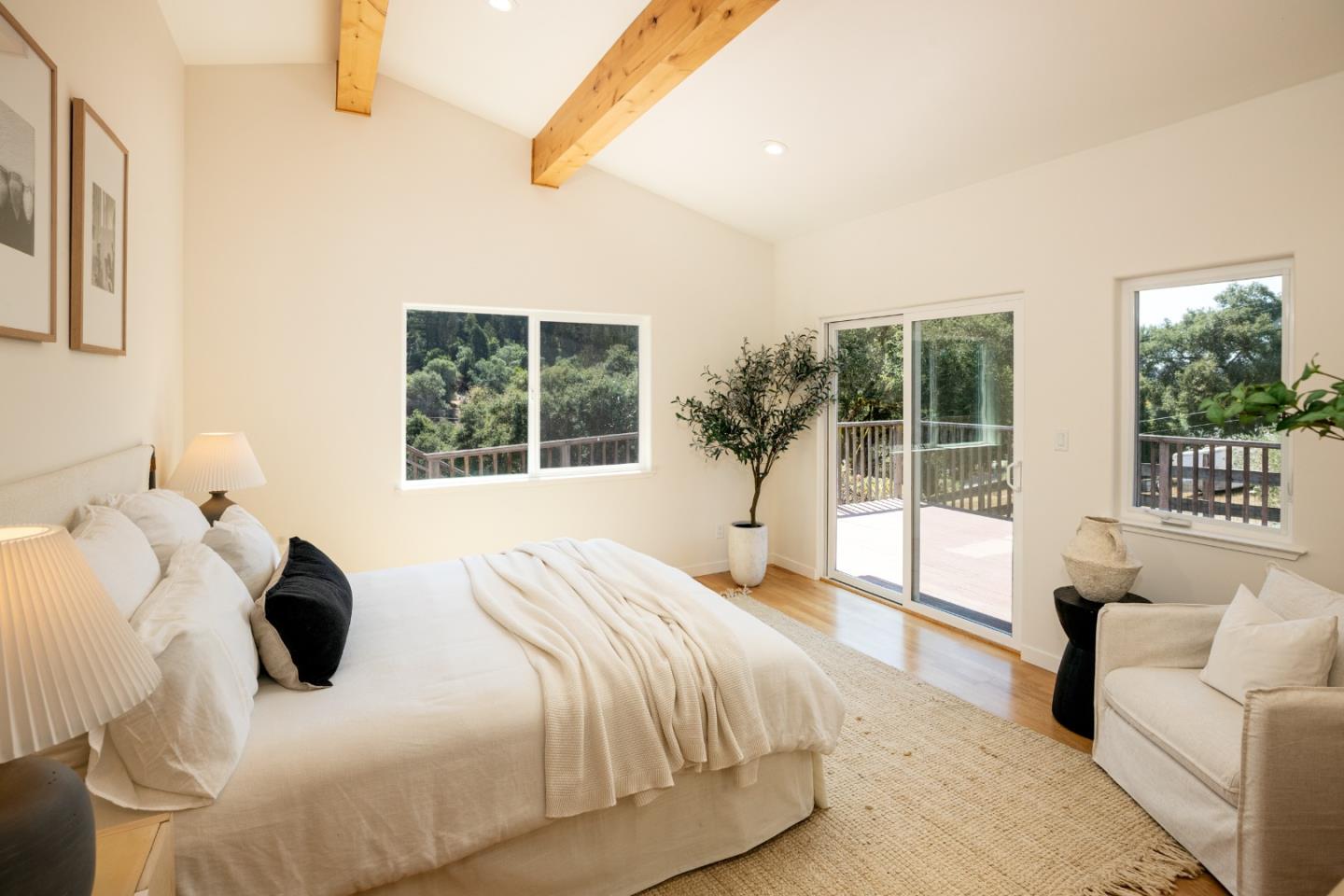 Detail Gallery Image 24 of 49 For 6932 Freedom Blvd, Aptos,  CA 95003 - 4 Beds | 3 Baths