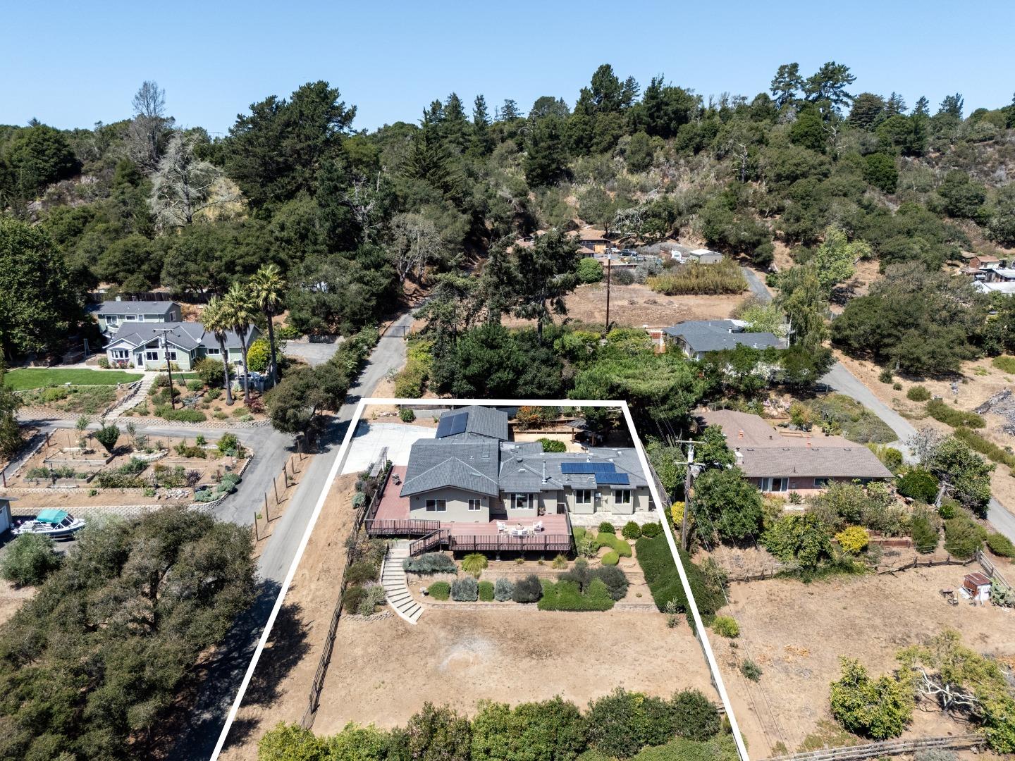 Detail Gallery Image 47 of 49 For 6932 Freedom Blvd, Aptos,  CA 95003 - 4 Beds | 3 Baths