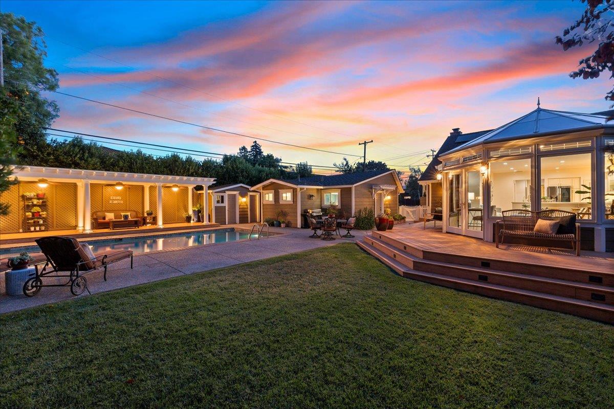 Detail Gallery Image 32 of 36 For 1860 Leigh Ave, San Jose,  CA 95125 - 4 Beds | 2/1 Baths