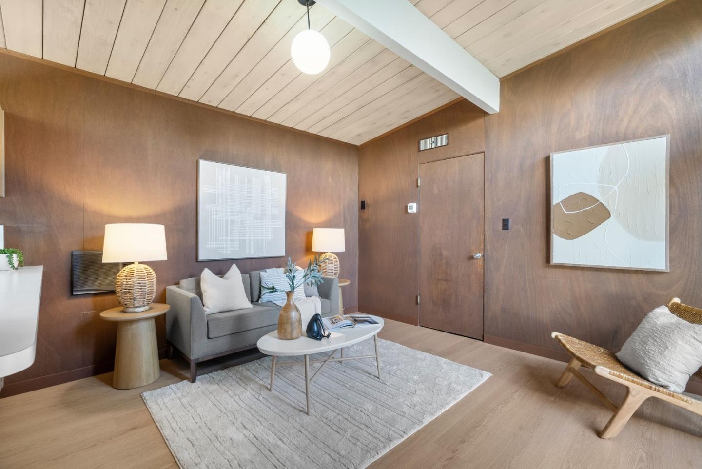 Detail Gallery Image 17 of 39 For 1464 Kingfisher Way, Sunnyvale,  CA 94087 - 4 Beds | 2 Baths