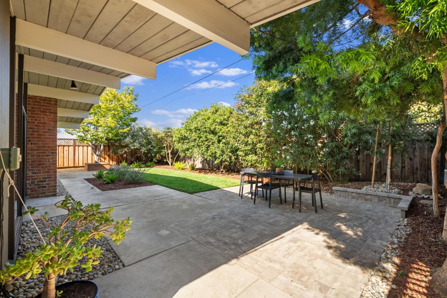 Detail Gallery Image 36 of 39 For 1464 Kingfisher Way, Sunnyvale,  CA 94087 - 4 Beds | 2 Baths