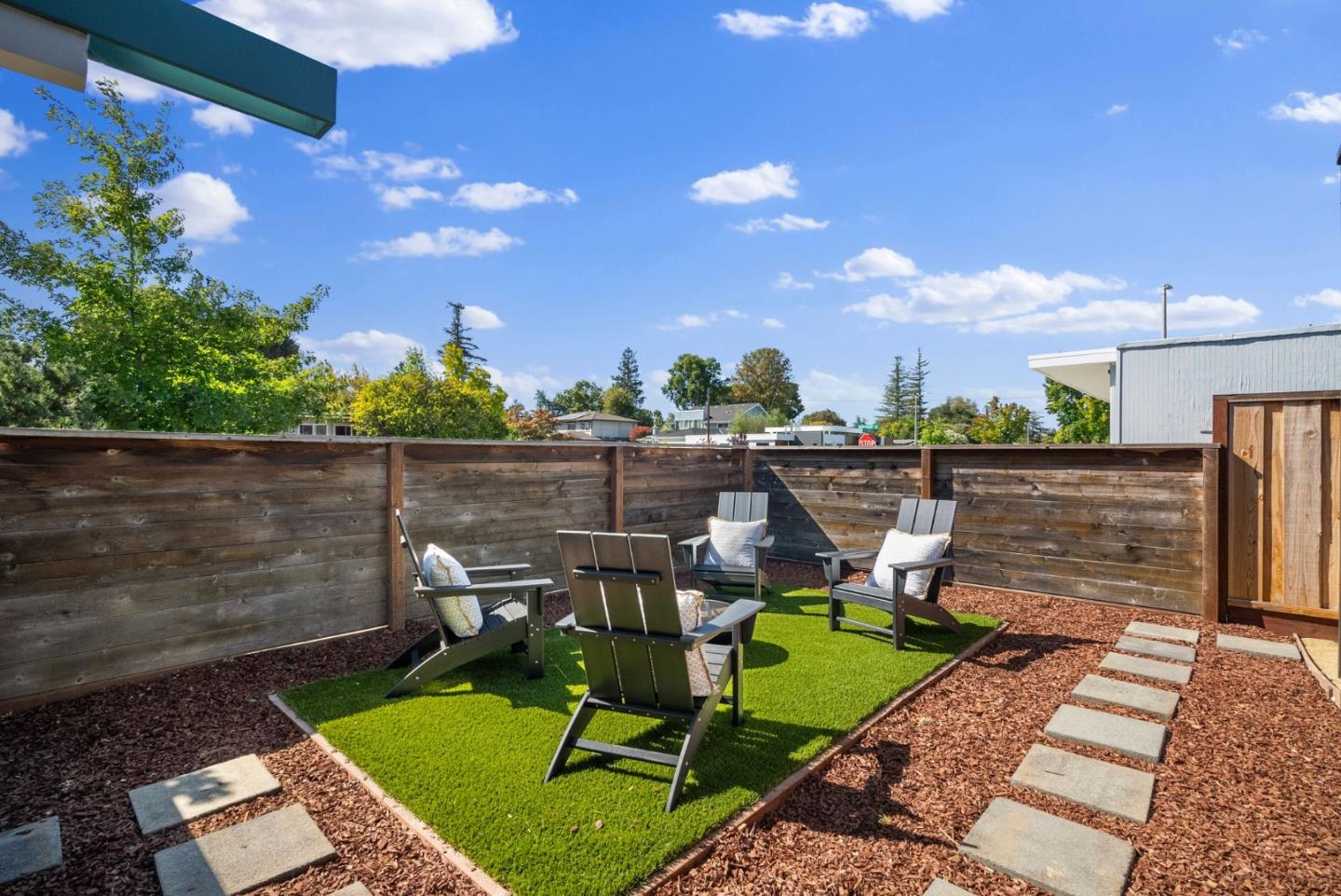 Detail Gallery Image 37 of 39 For 1464 Kingfisher Way, Sunnyvale,  CA 94087 - 4 Beds | 2 Baths