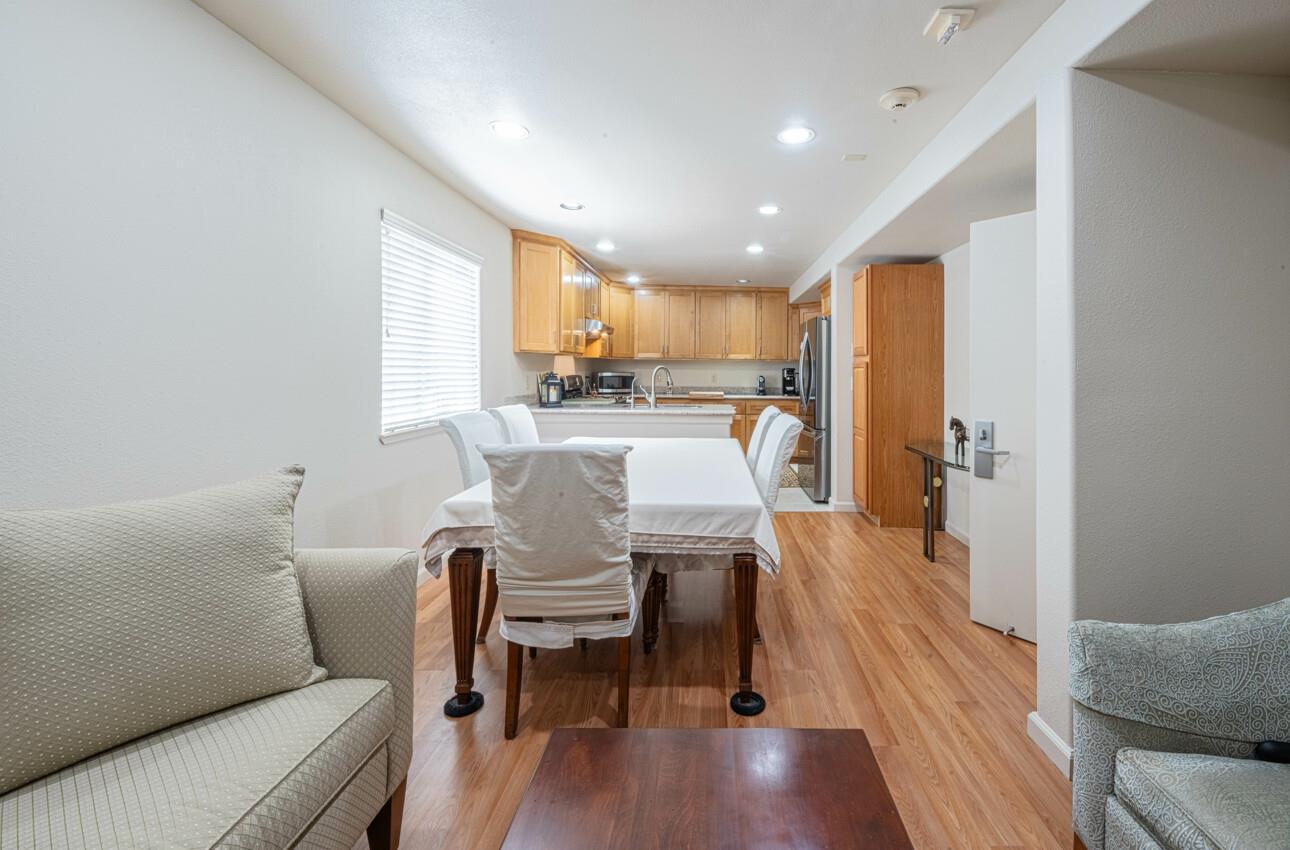 Detail Gallery Image 12 of 35 For 6 S Wood St, Salinas,  CA 93905 - – Beds | – Baths