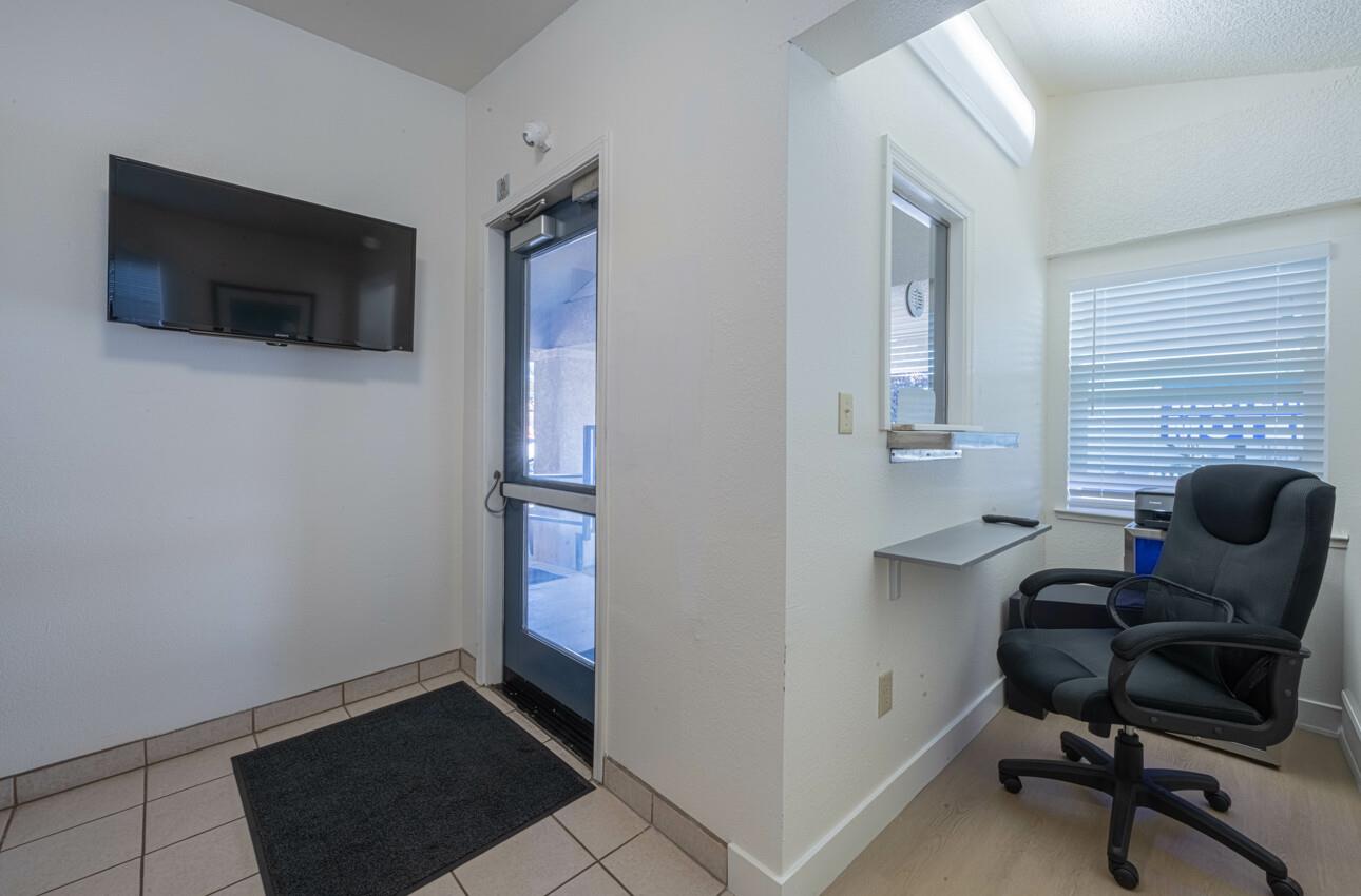 Detail Gallery Image 24 of 35 For 6 S Wood St, Salinas,  CA 93905 - – Beds | – Baths