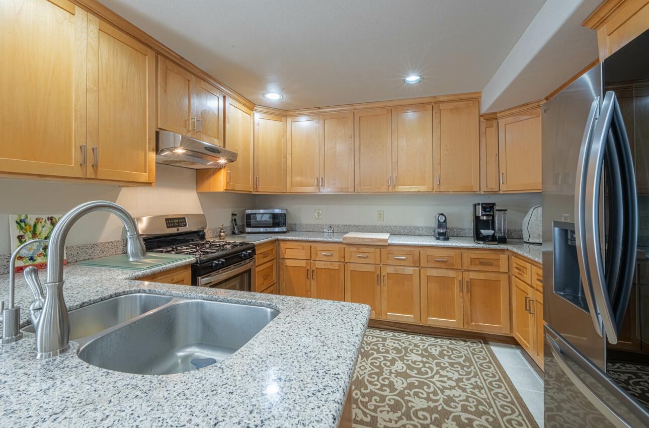 Detail Gallery Image 6 of 35 For 6 S Wood St, Salinas,  CA 93905 - – Beds | – Baths