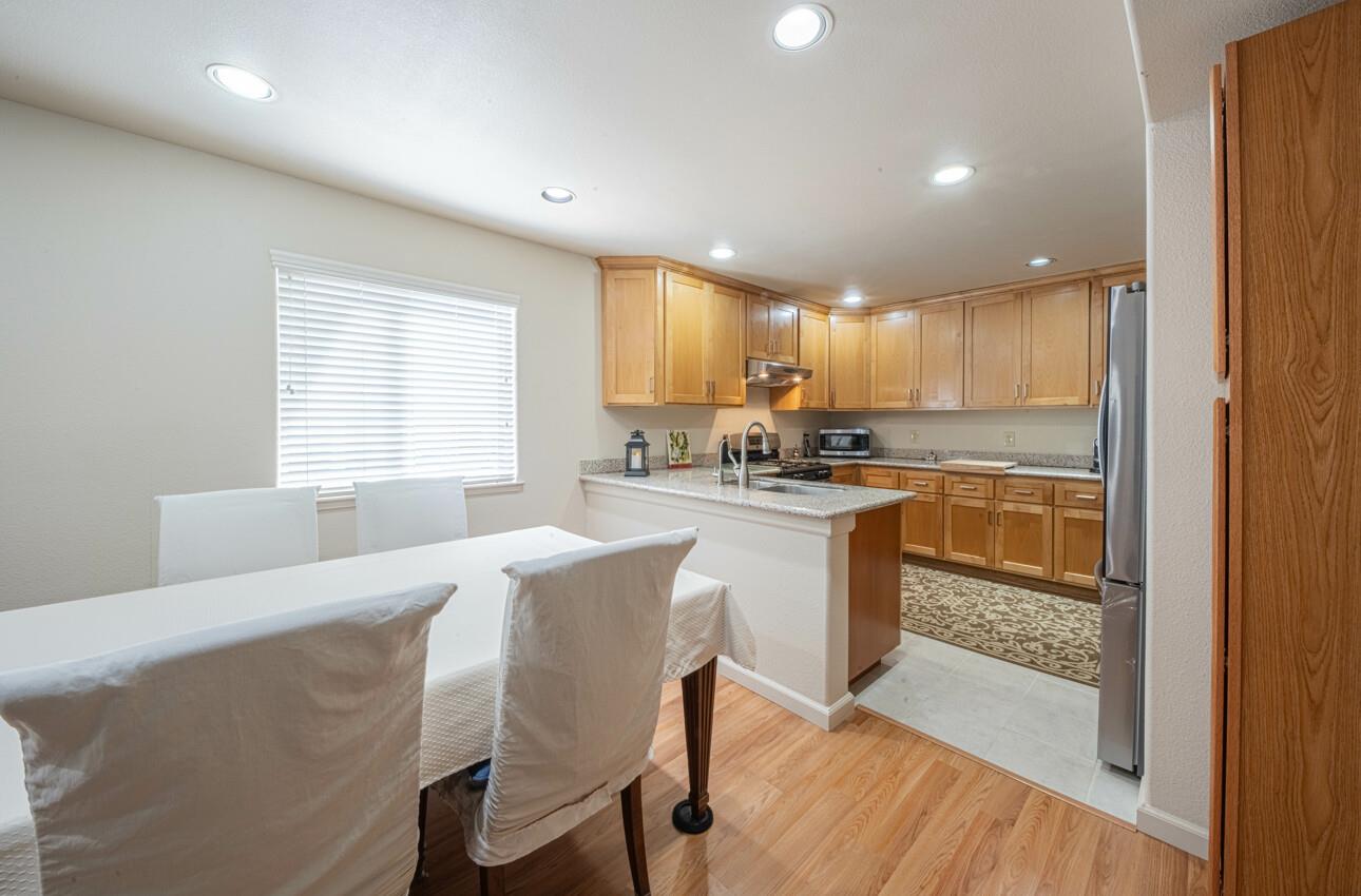 Detail Gallery Image 9 of 35 For 6 S Wood St, Salinas,  CA 93905 - – Beds | – Baths
