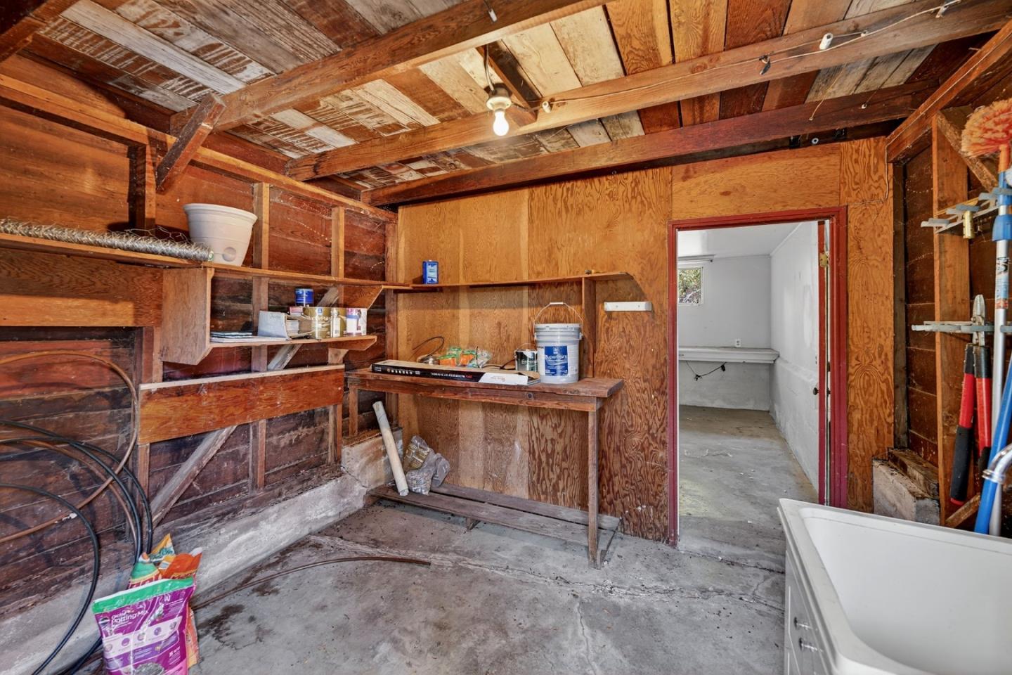 Detail Gallery Image 31 of 43 For 832 Holly Rd, Belmont,  CA 94002 - 3 Beds | 2 Baths
