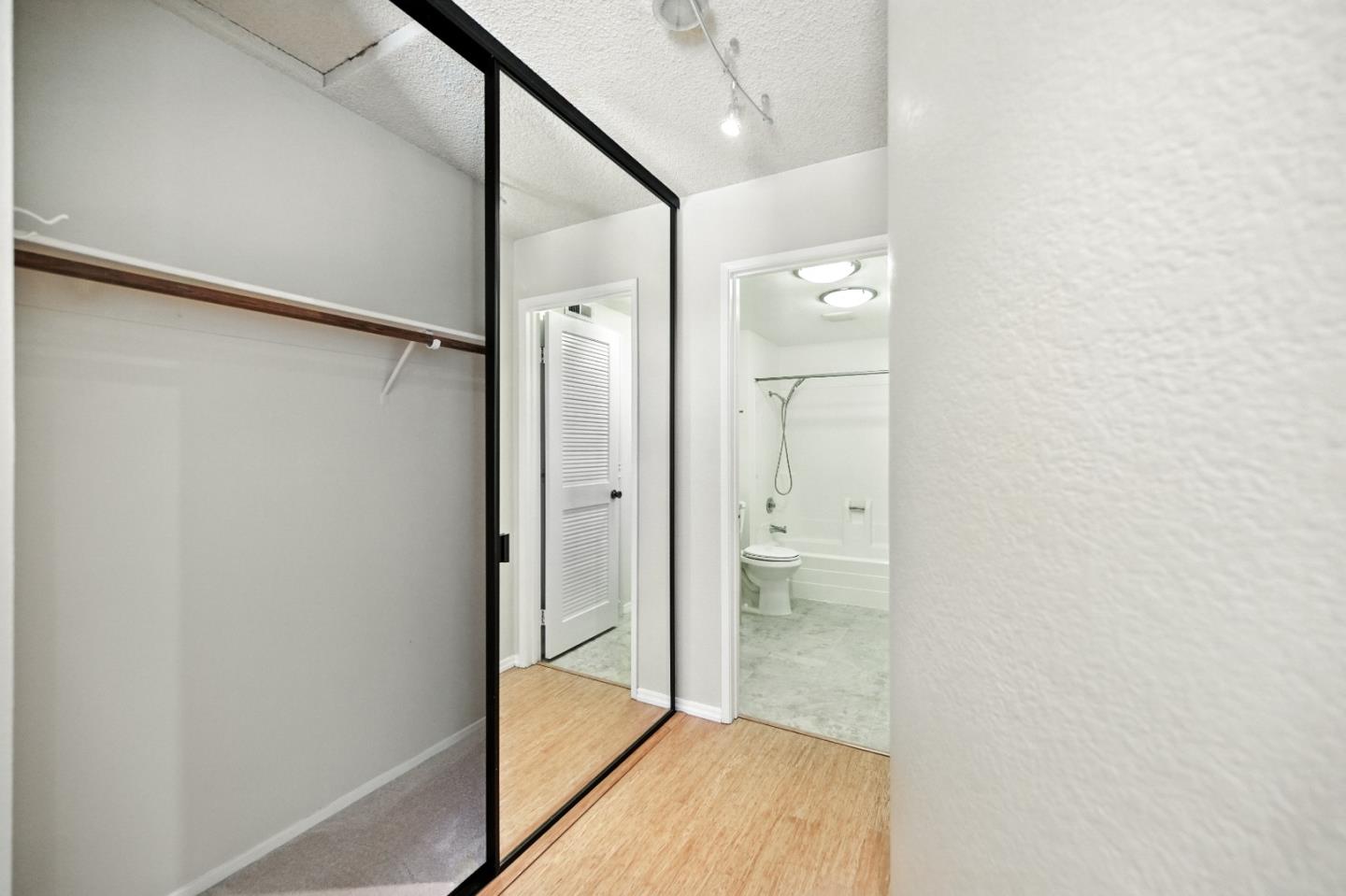 Detail Gallery Image 20 of 48 For 34878 Oyster Bay Ter, Fremont,  CA 94555 - 2 Beds | 2 Baths