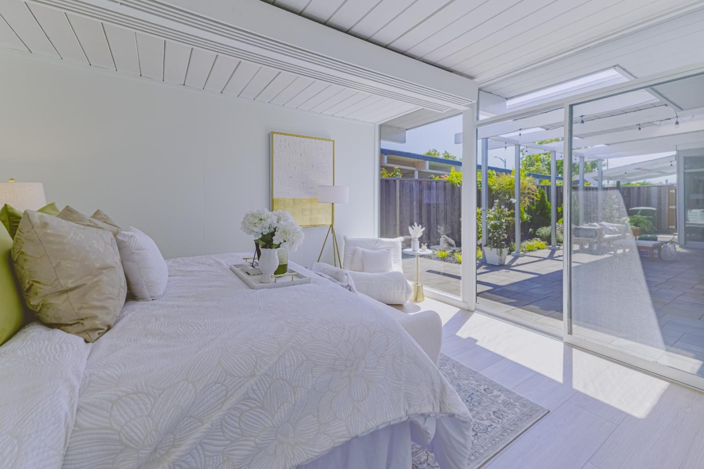 Detail Gallery Image 17 of 30 For 1663 Wolfe Dr, San Mateo,  CA 94402 - 4 Beds | 2 Baths