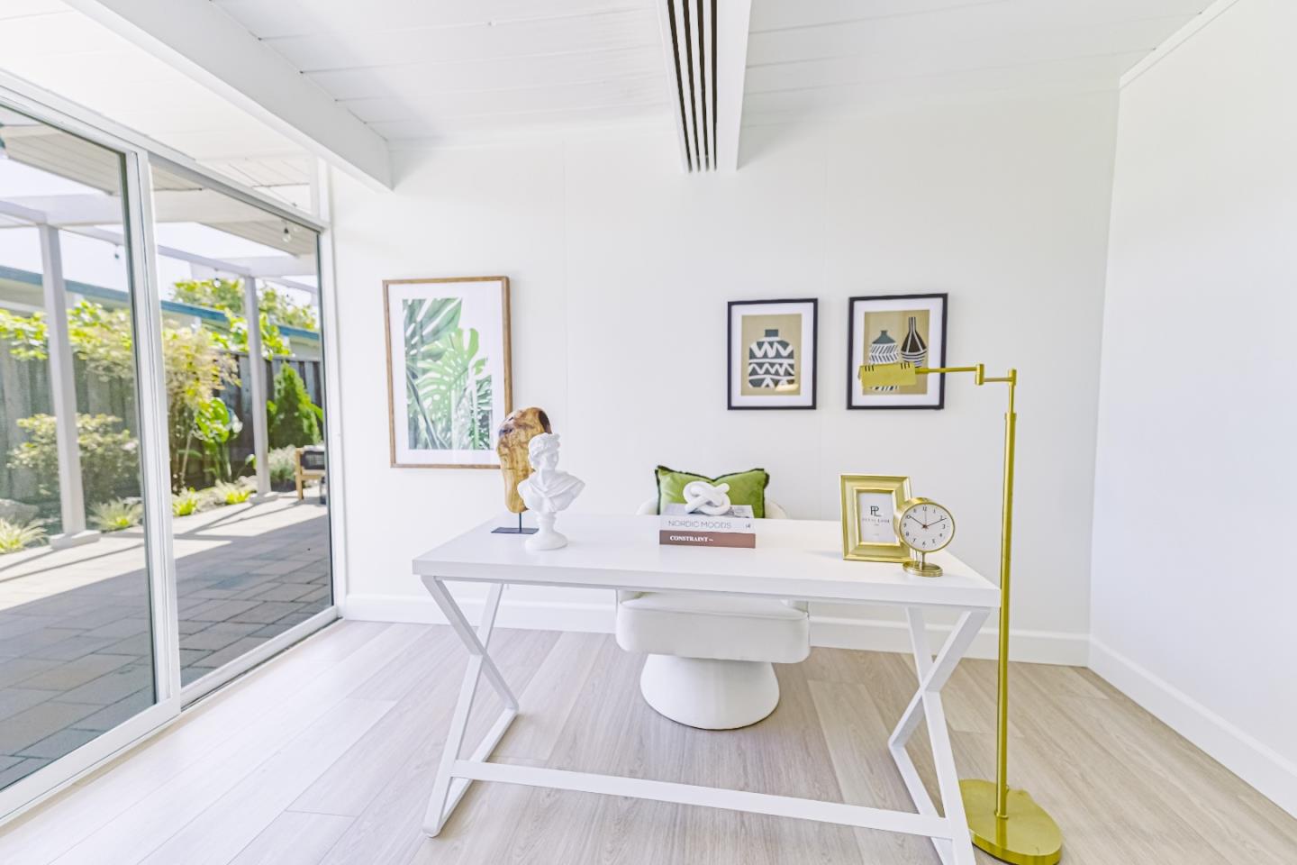 Detail Gallery Image 24 of 30 For 1663 Wolfe Dr, San Mateo,  CA 94402 - 4 Beds | 2 Baths