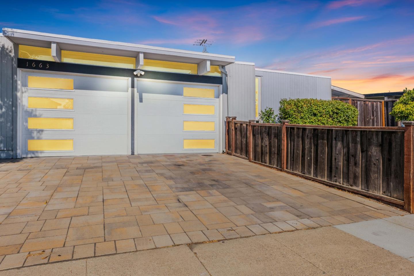 Detail Gallery Image 28 of 30 For 1663 Wolfe Dr, San Mateo,  CA 94402 - 4 Beds | 2 Baths