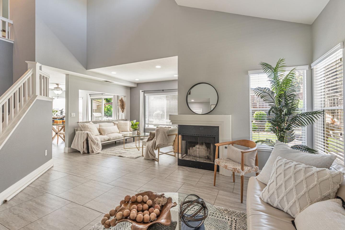 Detail Gallery Image 6 of 43 For 746 Alder St, Gilroy,  CA 95020 - 4 Beds | 2/1 Baths