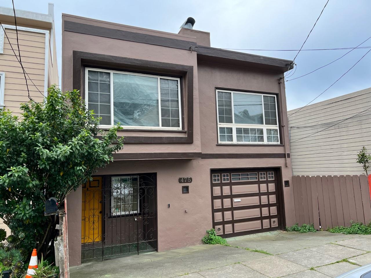 Detail Gallery Image 1 of 17 For 475 Leland Ave, San Francisco,  CA 94134 - 2 Beds | 1 Baths