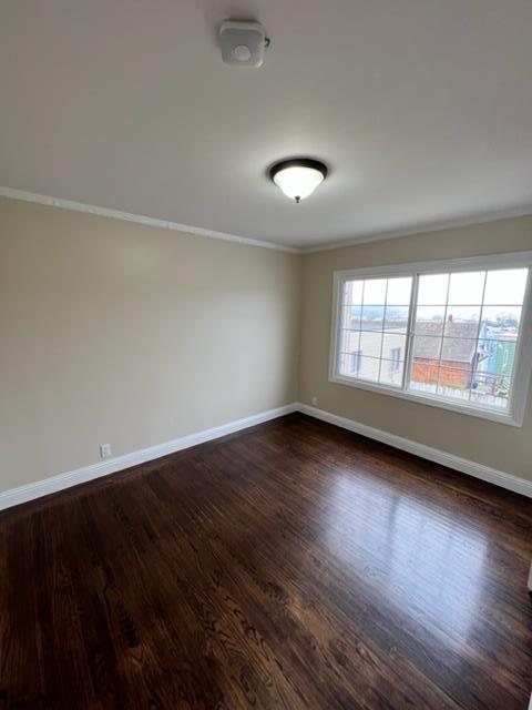 Detail Gallery Image 10 of 17 For 475 Leland Ave, San Francisco,  CA 94134 - 2 Beds | 1 Baths