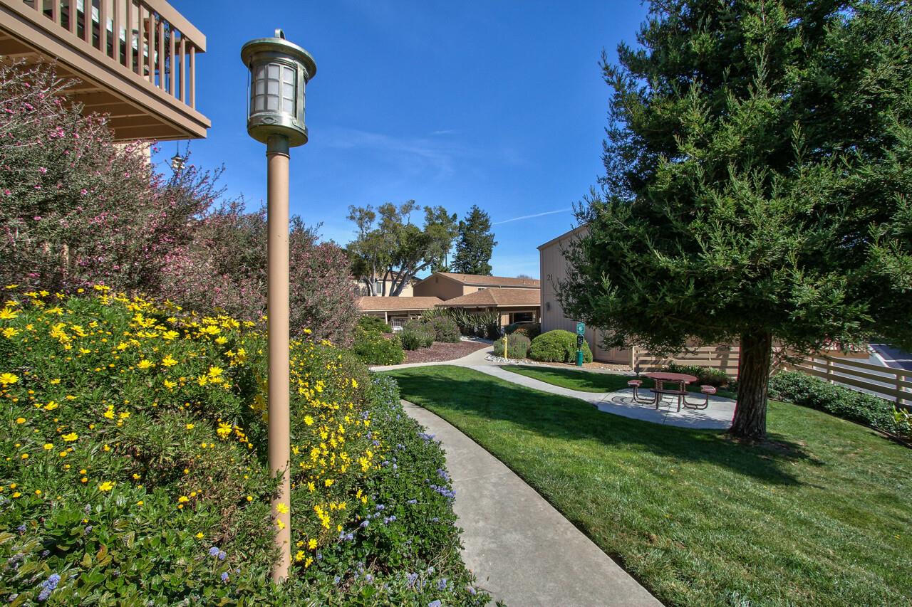 Detail Gallery Image 18 of 24 For 300 Glenwood Cir #192,  Monterey,  CA 93940 - 0 Beds | 1 Baths