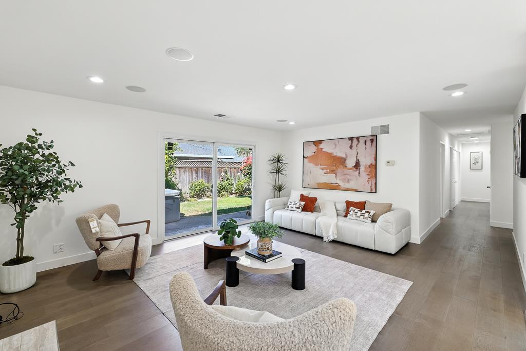 Detail Gallery Image 4 of 38 For 192 N Harold Ave, Santa Clara,  CA 95050 - 4 Beds | 2 Baths