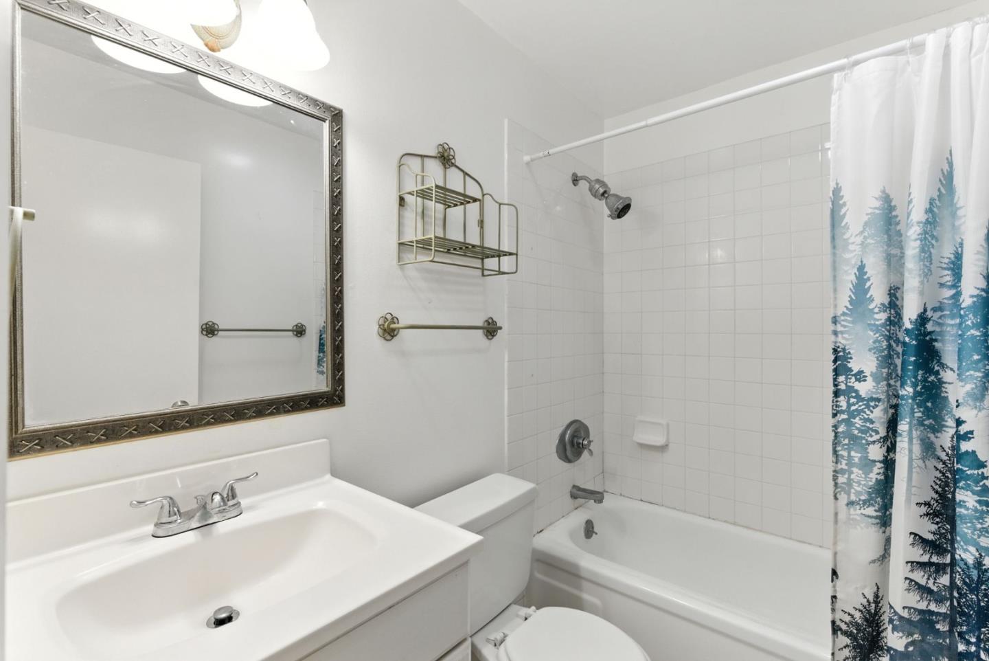 Detail Gallery Image 13 of 21 For 38623 Cherry Ln #201,  Fremont,  CA 94536 - 2 Beds | 1 Baths