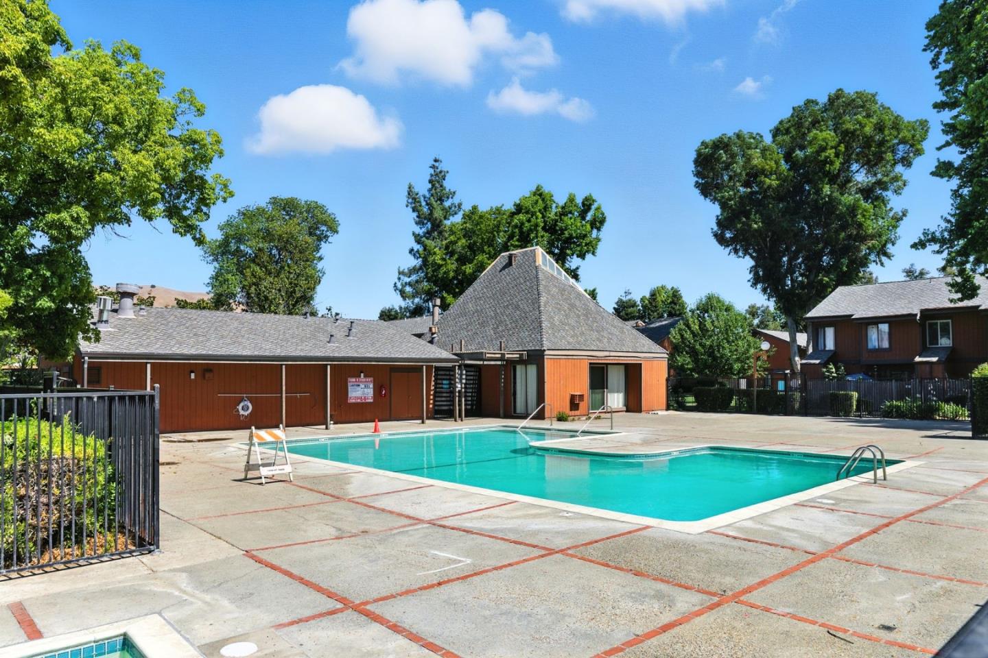 Detail Gallery Image 20 of 21 For 38623 Cherry Ln #201,  Fremont,  CA 94536 - 2 Beds | 1 Baths
