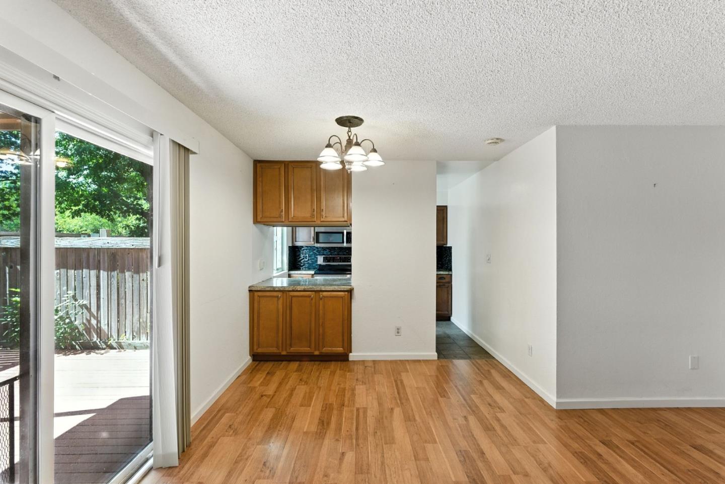 Detail Gallery Image 7 of 21 For 38623 Cherry Ln #201,  Fremont,  CA 94536 - 2 Beds | 1 Baths