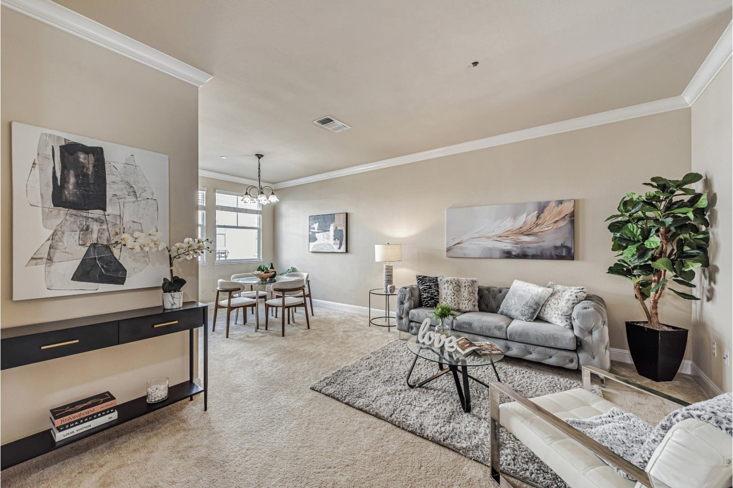 Detail Gallery Image 12 of 52 For 192 Barranca Ter, Sunnyvale,  CA 94086 - 3 Beds | 2/1 Baths