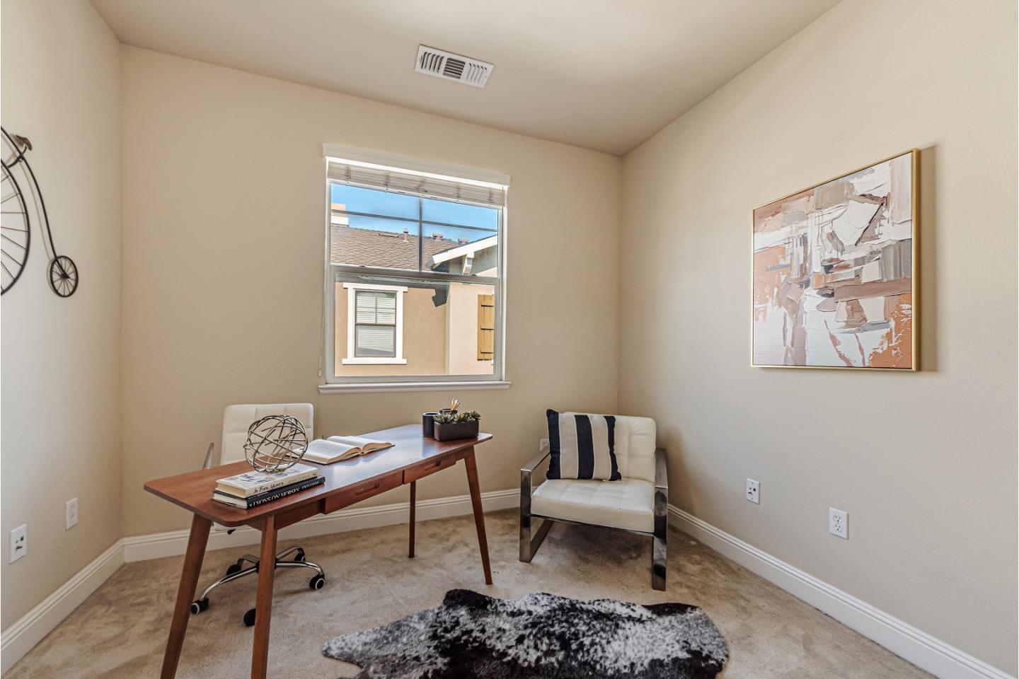 Detail Gallery Image 40 of 52 For 192 Barranca Ter, Sunnyvale,  CA 94086 - 3 Beds | 2/1 Baths