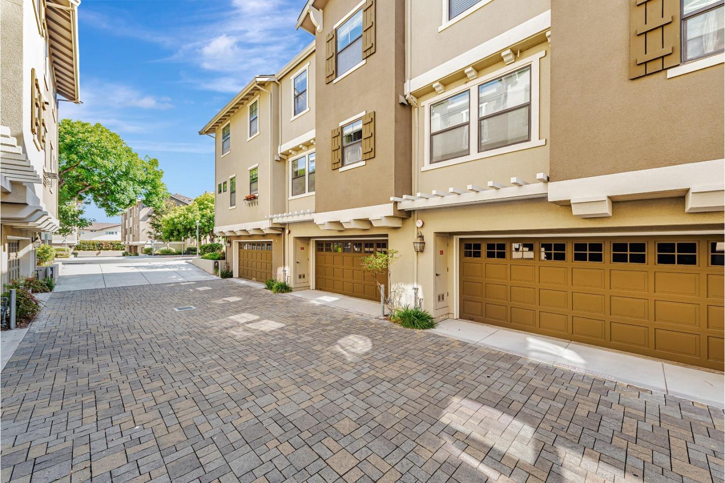 Detail Gallery Image 46 of 52 For 192 Barranca Ter, Sunnyvale,  CA 94086 - 3 Beds | 2/1 Baths