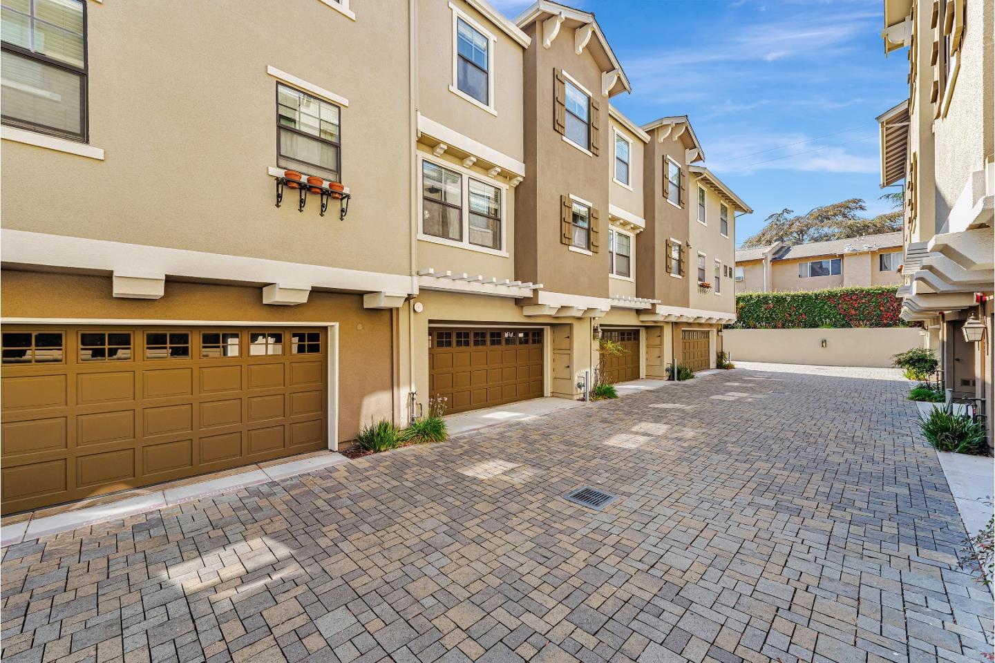 Detail Gallery Image 47 of 52 For 192 Barranca Ter, Sunnyvale,  CA 94086 - 3 Beds | 2/1 Baths