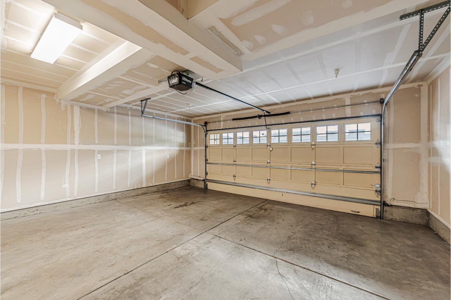Detail Gallery Image 49 of 52 For 192 Barranca Ter, Sunnyvale,  CA 94086 - 3 Beds | 2/1 Baths