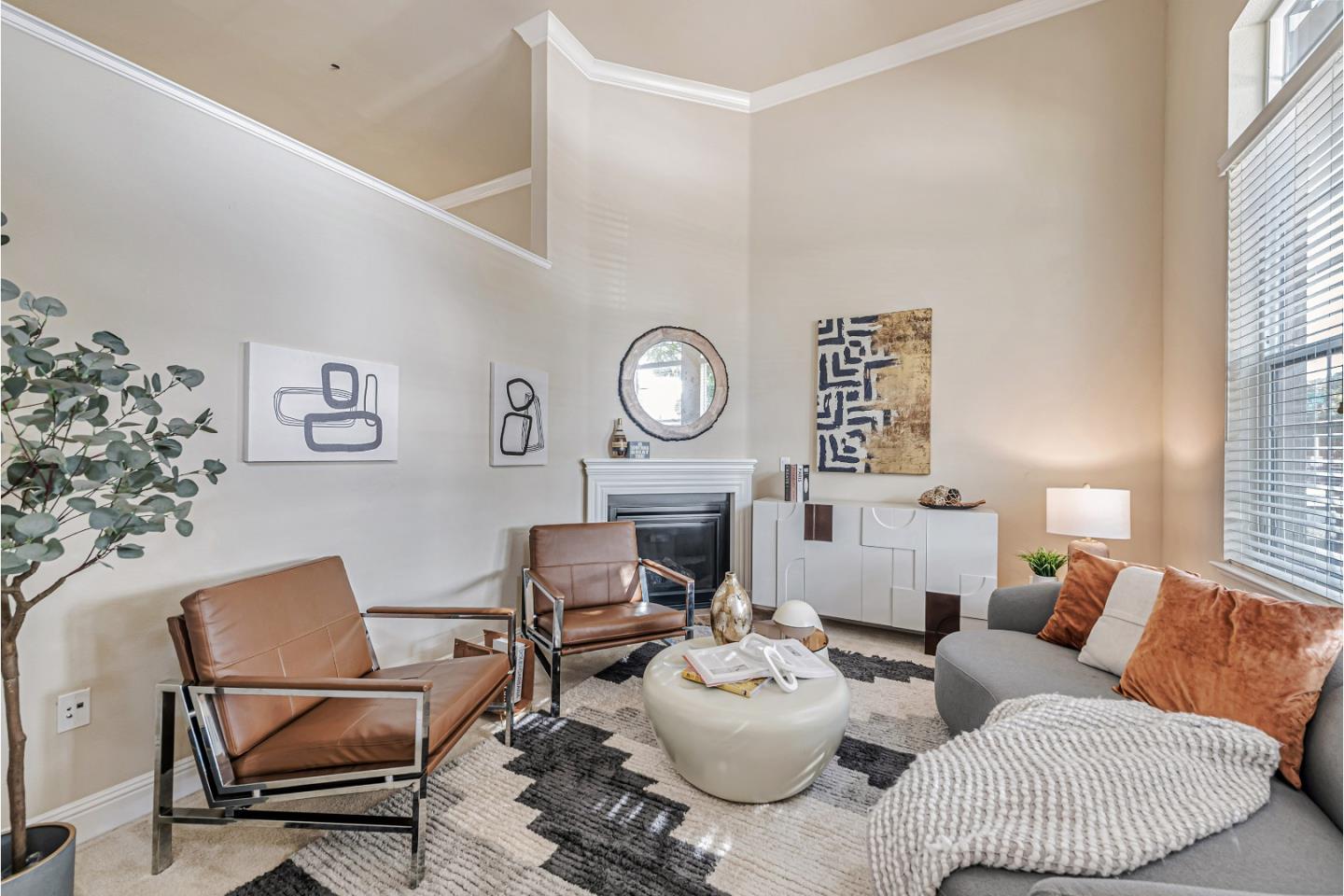 Detail Gallery Image 9 of 52 For 192 Barranca Ter, Sunnyvale,  CA 94086 - 3 Beds | 2/1 Baths