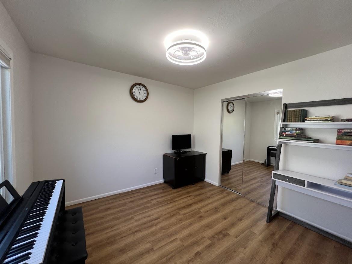 Detail Gallery Image 12 of 29 For 630 Pilgrim Dr, Foster City,  CA 94404 - 4 Beds | 2 Baths