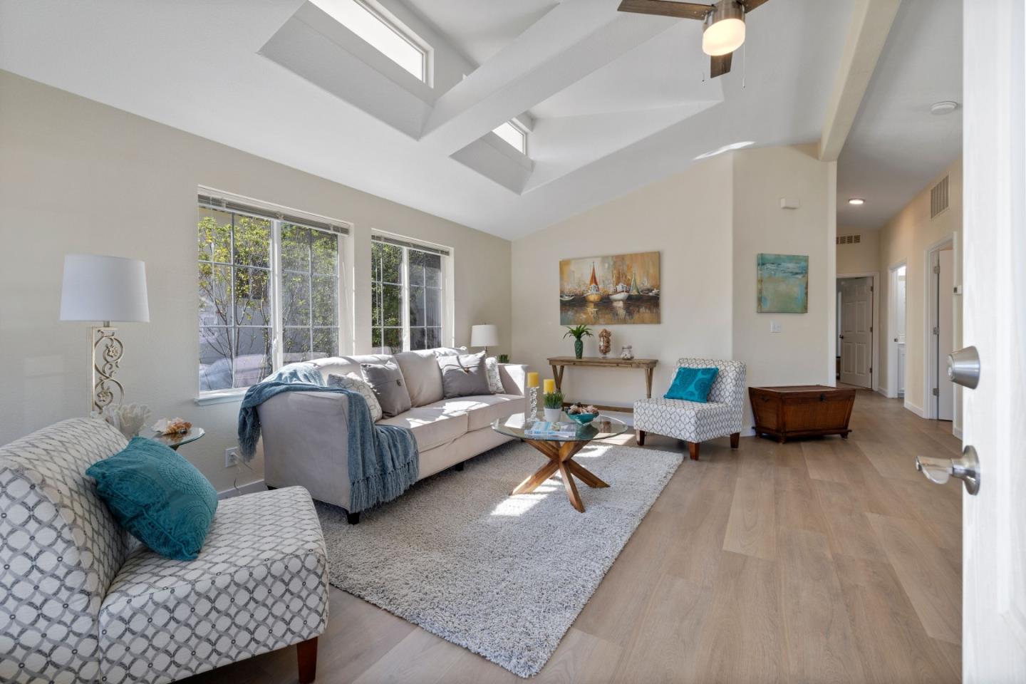 Detail Gallery Image 5 of 28 For 800 Brommer #79,  Santa Cruz,  CA 95062 - 3 Beds | 2 Baths