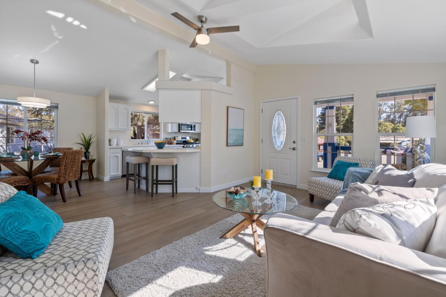 Detail Gallery Image 7 of 28 For 800 Brommer #79,  Santa Cruz,  CA 95062 - 3 Beds | 2 Baths