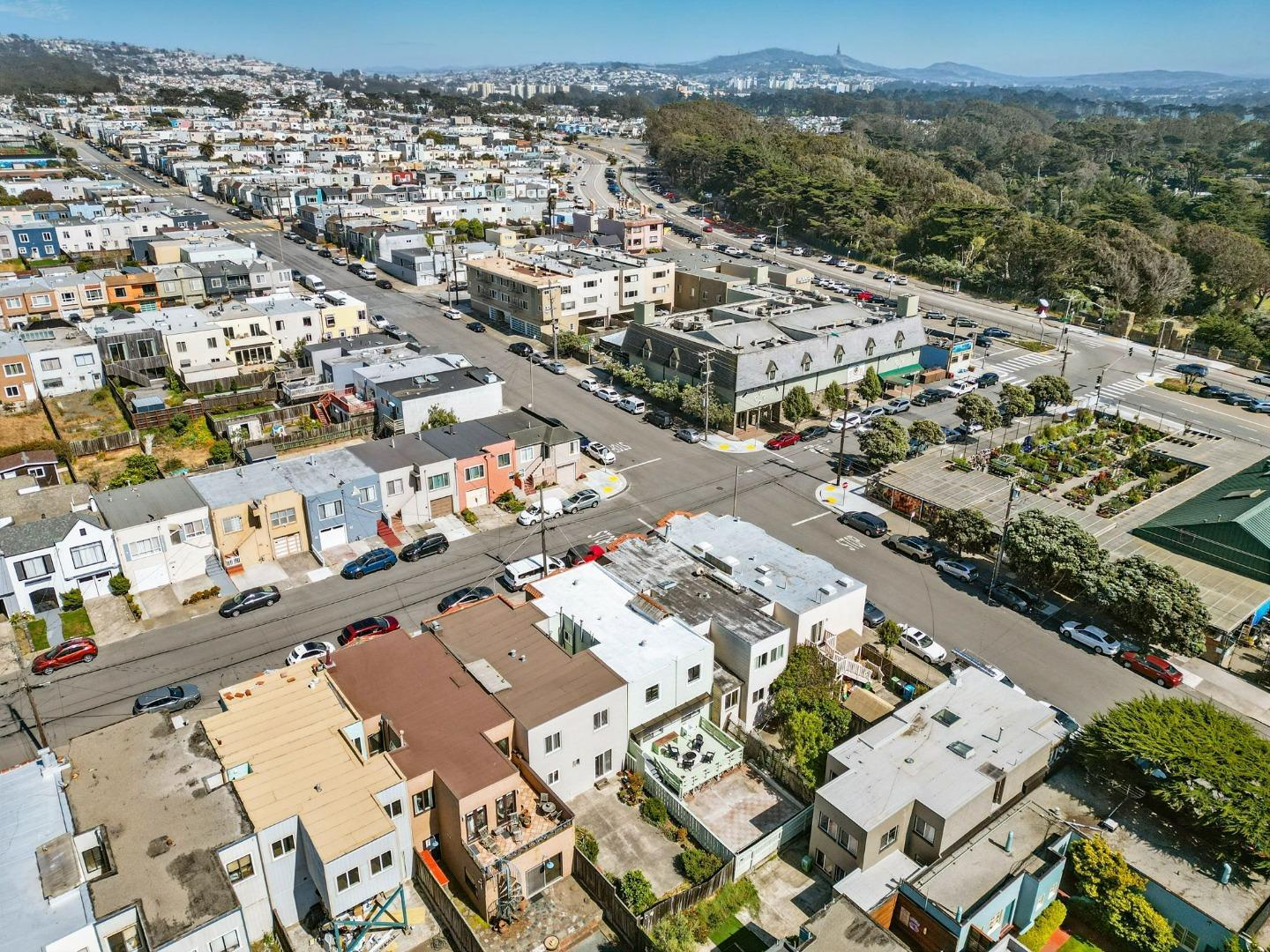 Detail Gallery Image 38 of 39 For 2687 45th Ave, San Francisco,  CA 94116 - 5 Beds | 2 Baths
