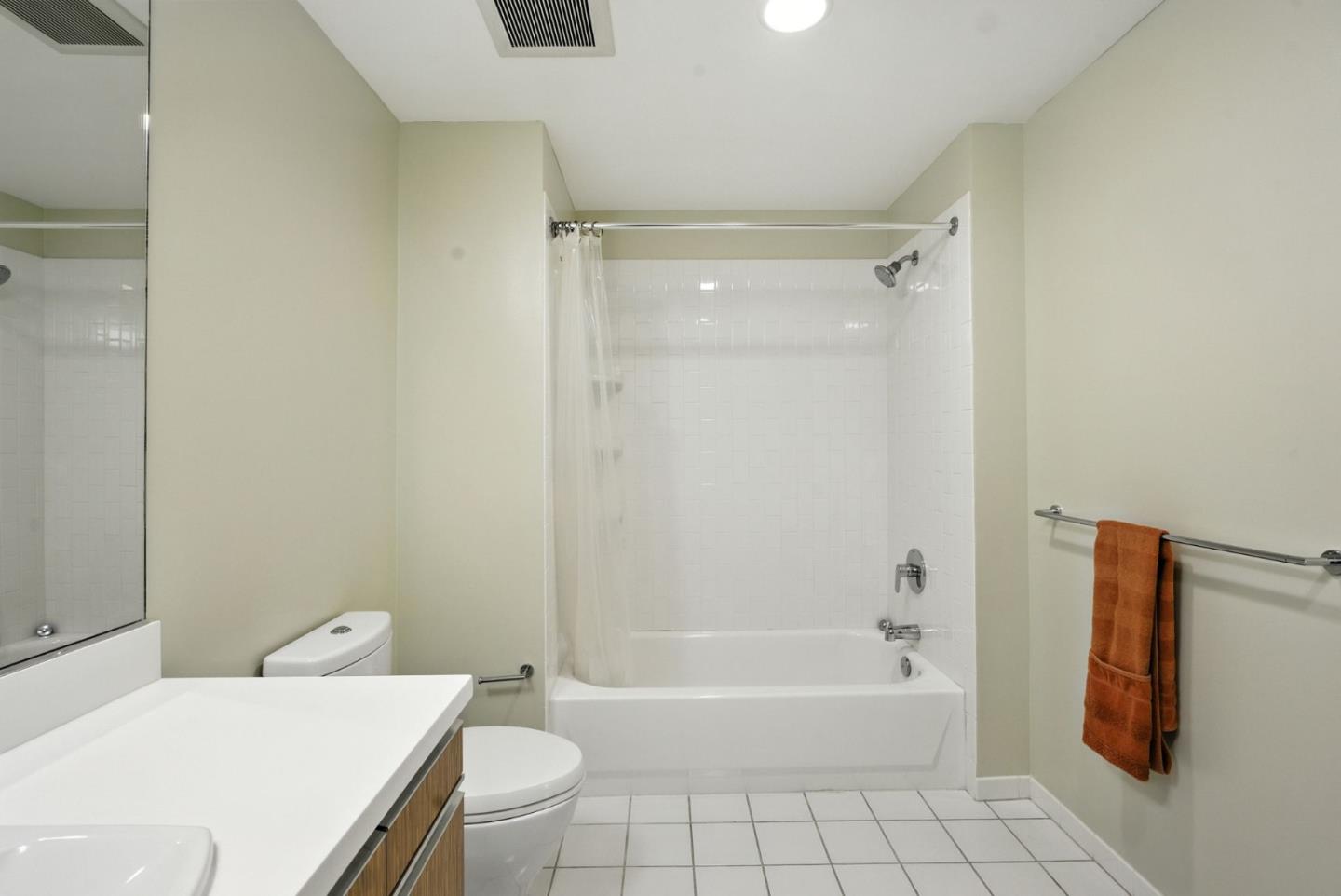 Detail Gallery Image 14 of 34 For 5800 3rd St #1105,  San Francisco,  CA 94124 - 2 Beds | 2 Baths